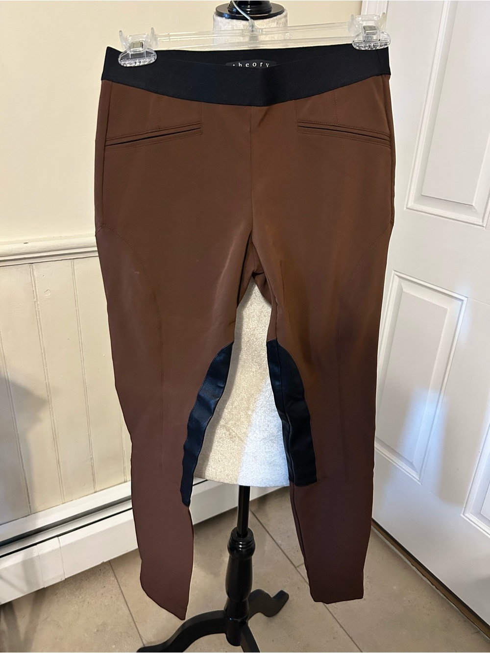 Theory Merryn C Mandatory W/Leather Patch Riding Leggings Size 00/Choc Brown